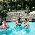 International Au Historic Lakeside