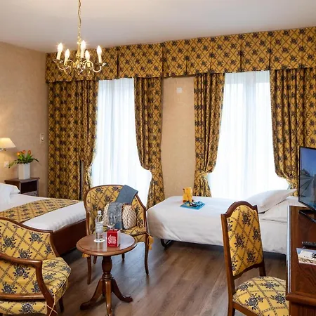 International Au Historic Lakeside Hotel Lugano