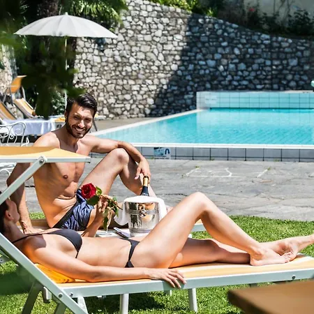 International Au Historic Lakeside Hotel Lugano