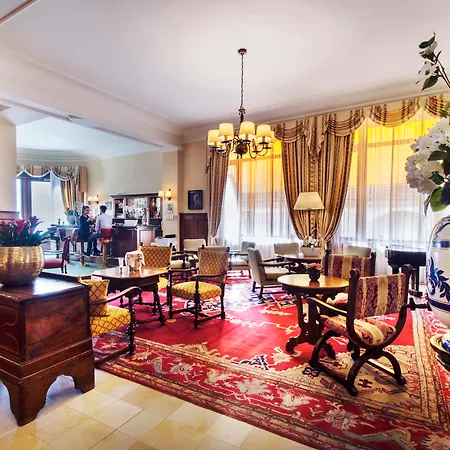 International Au Historic Lakeside Lugano