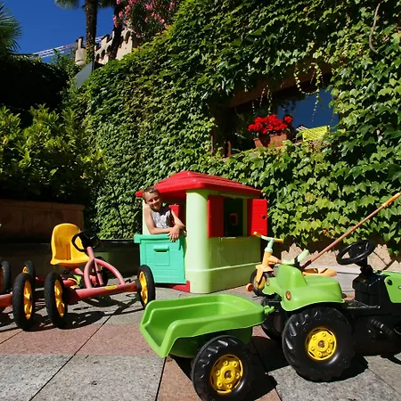 International Au Historic Lakeside Hotel Lugano