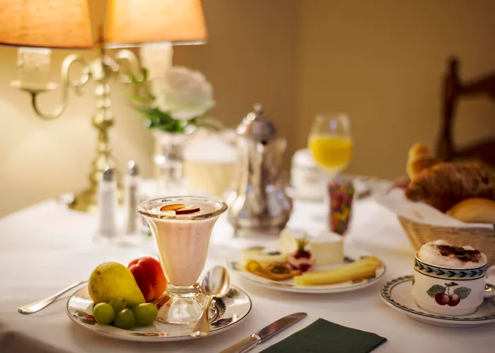 International Au Historic Lakeside Hotel Lugano