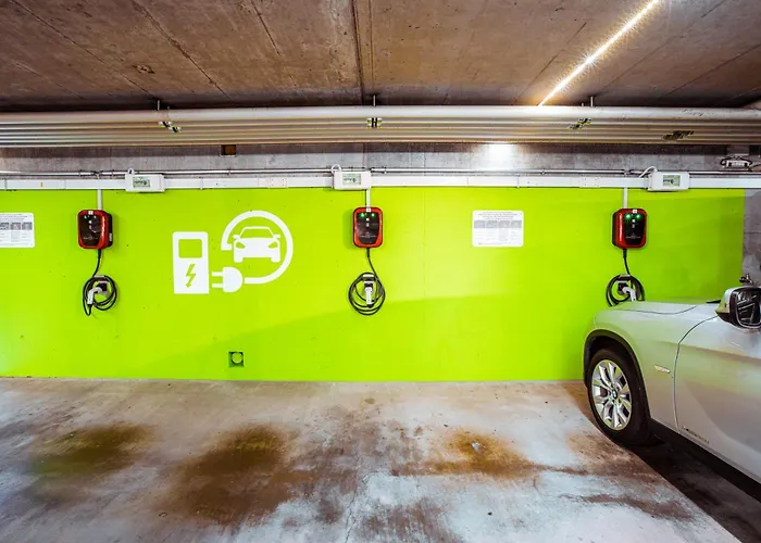 International Au Historic Lakeside Lugano