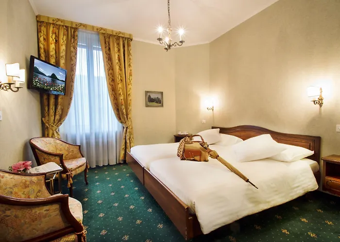 International Au Historic Lakeside 3*