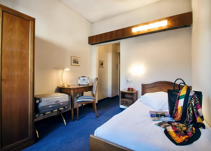 International Au Historic Lakeside 3* Lugano