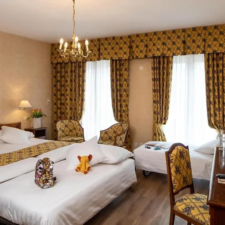 Hotel International Au Historic Lakeside 3*