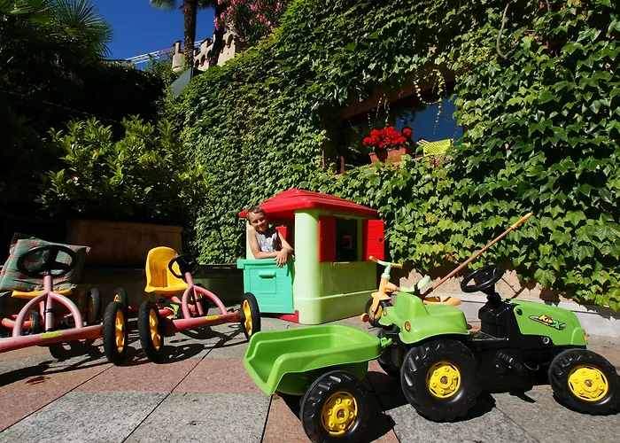 International Au Historic Lakeside Szálloda Lugano