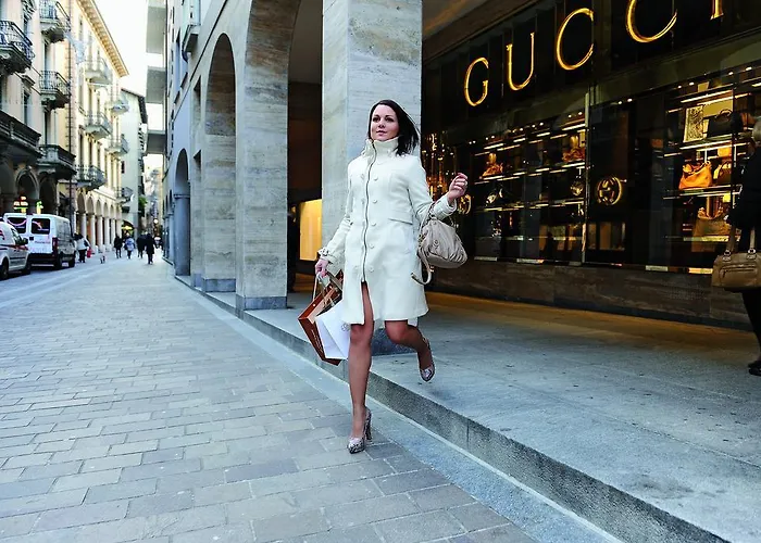 Szálloda International Au Historic Lakeside Lugano